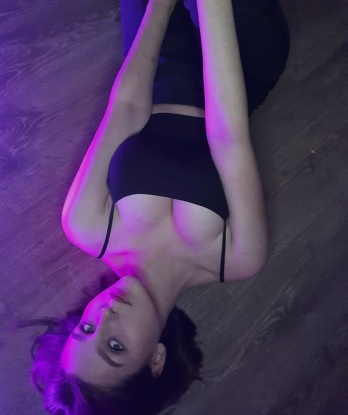 Юлия, 20 лет, 4 размер груди